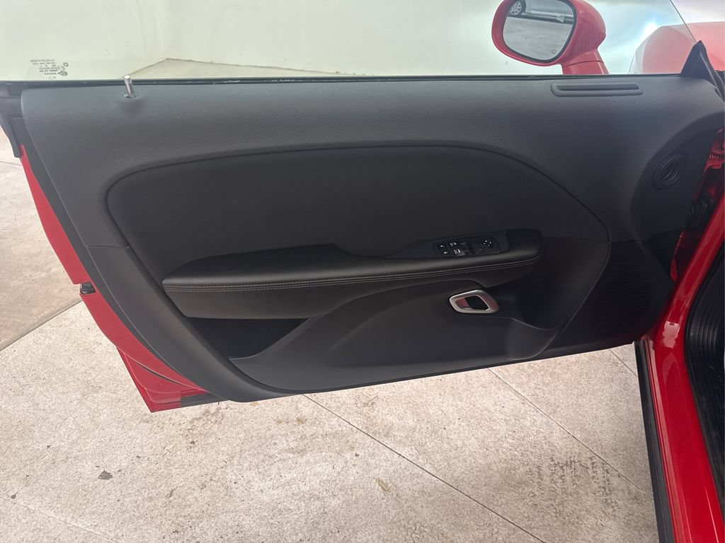 Used 2019 Dodge Challenger R/T RWD image 33