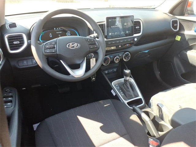 New 2026 Hyundai Venue SE image 6