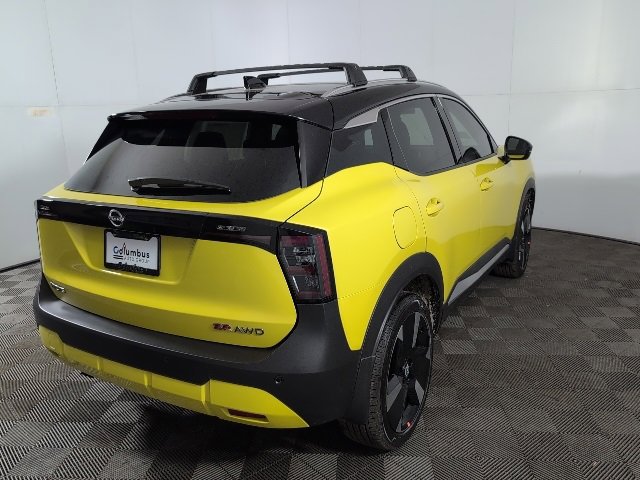 New 2026 Nissan Kicks SR w/ Cold Weather Package image 7