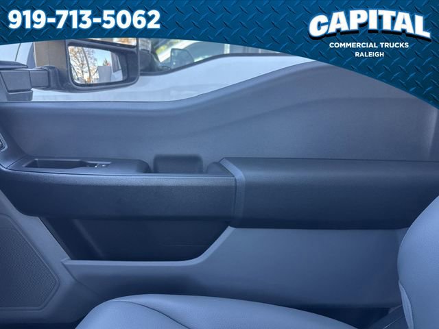 New 2026 Ford F250 XL w/ XL Chrome Package image 29