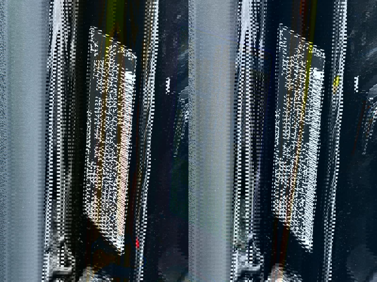 New 2026 Porsche Macan Turbo Electric image 34