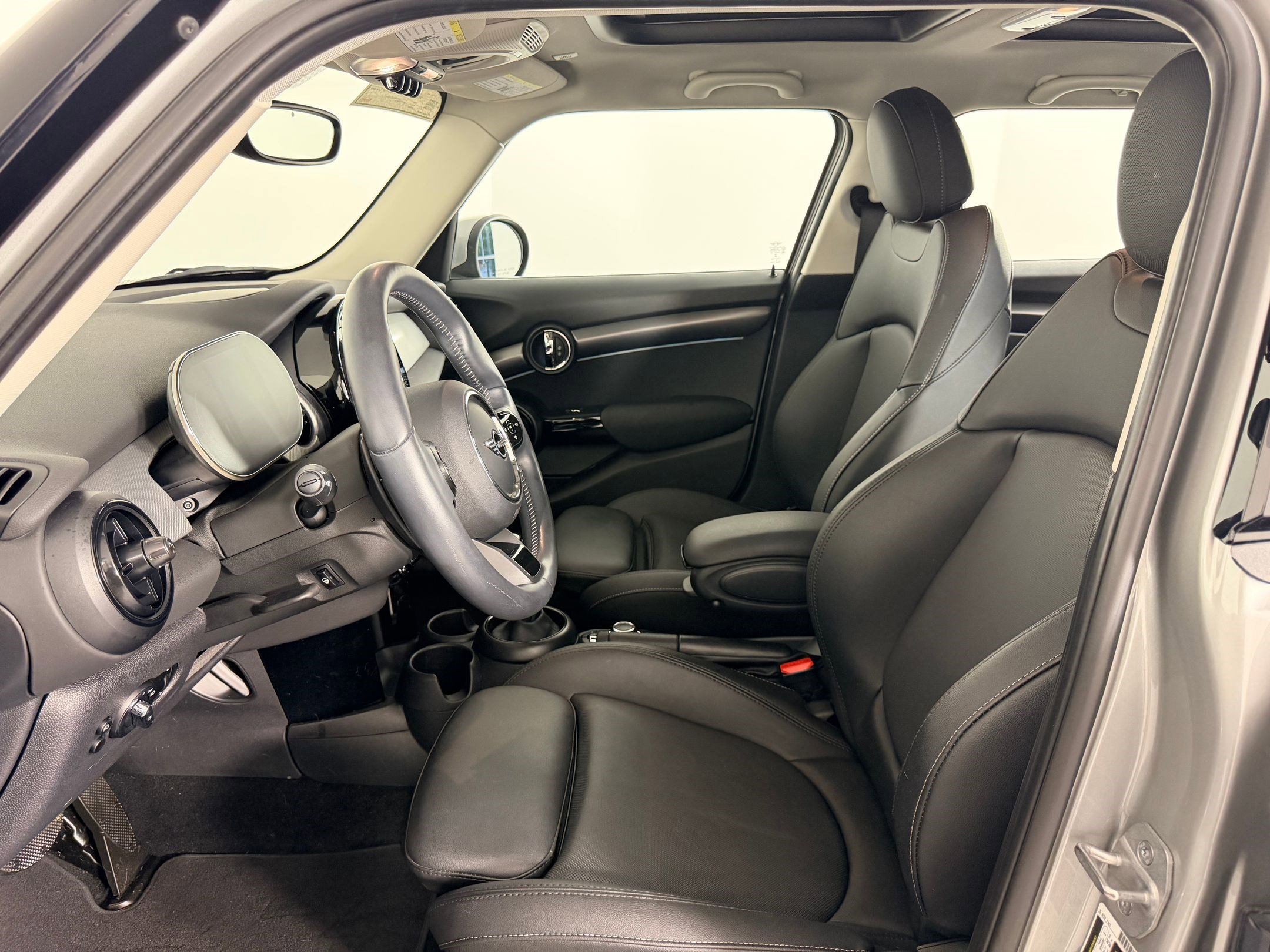 Certified 2023 MINI Cooper S image 22