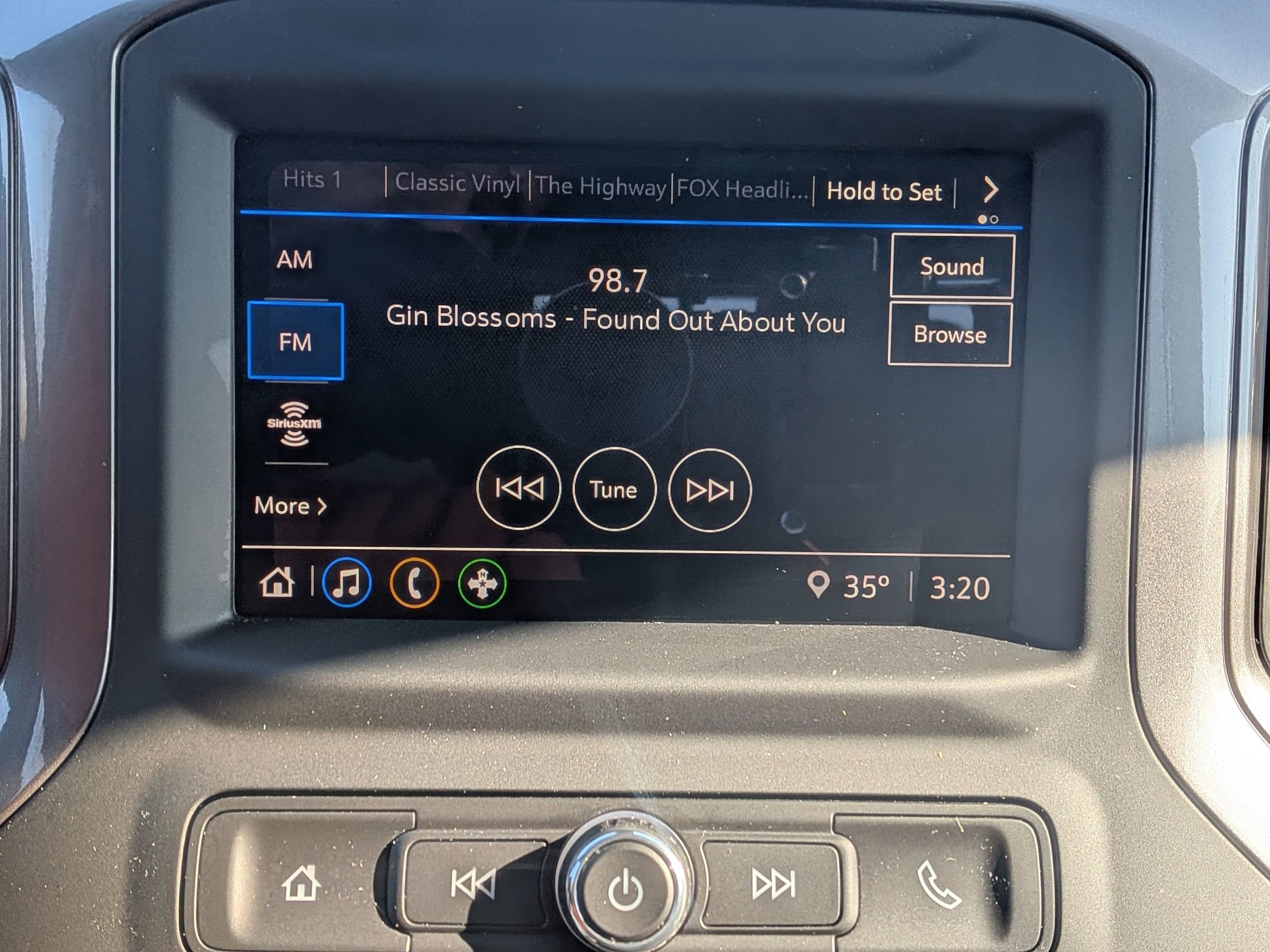 Certified 2025 Chevrolet Silverado 2500 Custom w/ Custom Value Package image 26