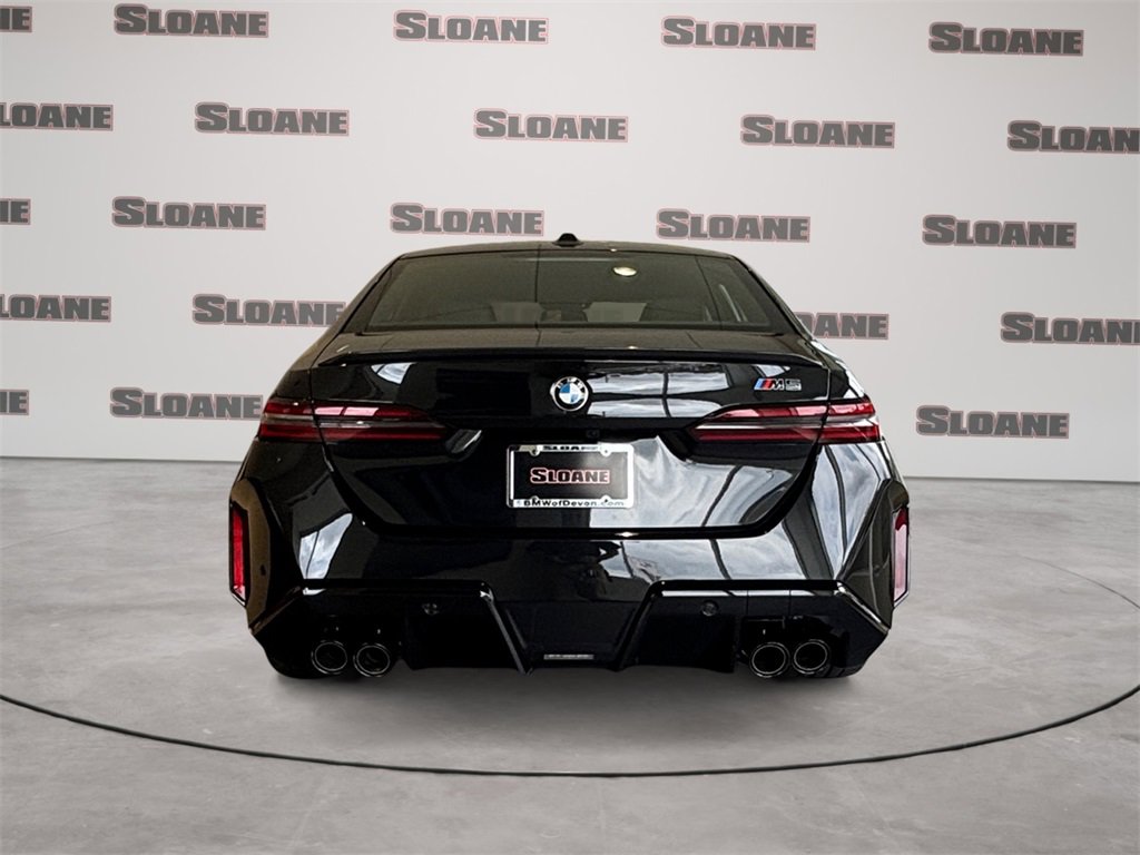 New 2026 BMW M5 image 4