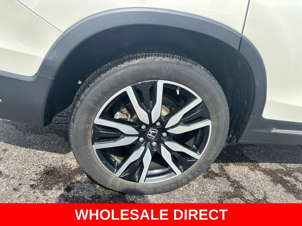Used 2019 Honda Pilot Touring image 11