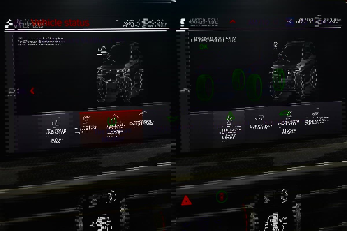 Used 2023 BMW X3 M40i image 41