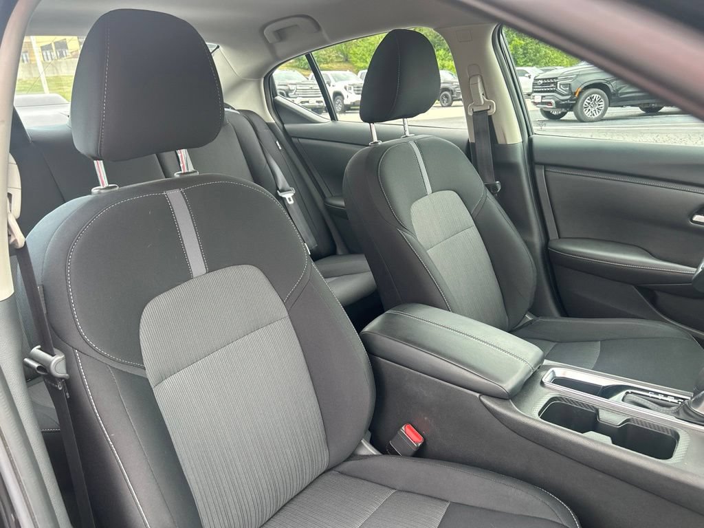 Used 2024 Nissan Sentra SV w/ All-Weather Package FWD image 39