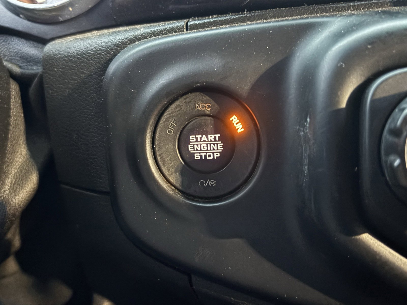 Used 2021 Jeep Wrangler Unlimited Sahara image 20