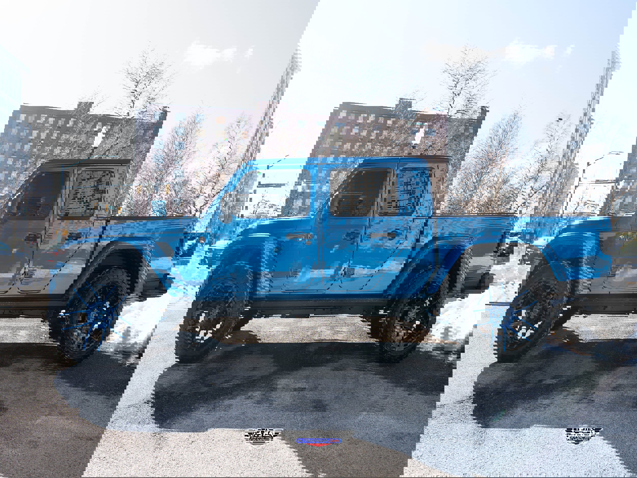 Used 2023 Jeep Gladiator Rubicon w/ Cold Weather Group image 4