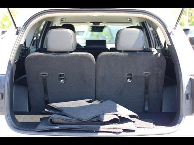 Used 2025 Kia Sorento S image 16