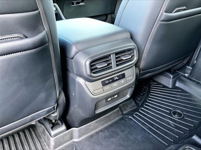 Used 2023 Honda Pilot EX-L image 25