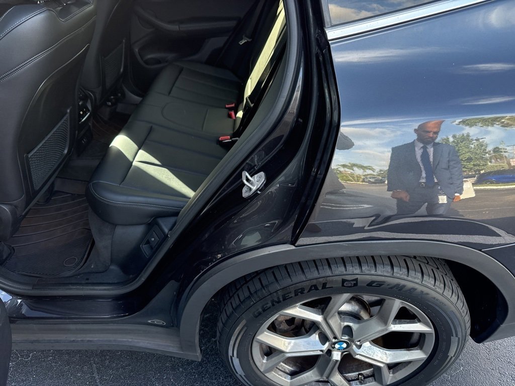 Used 2024 BMW X3 sDrive30i w/ Convenience Package image 4