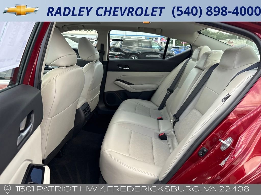 Used 2024 Nissan Altima 2.5 SL image 12