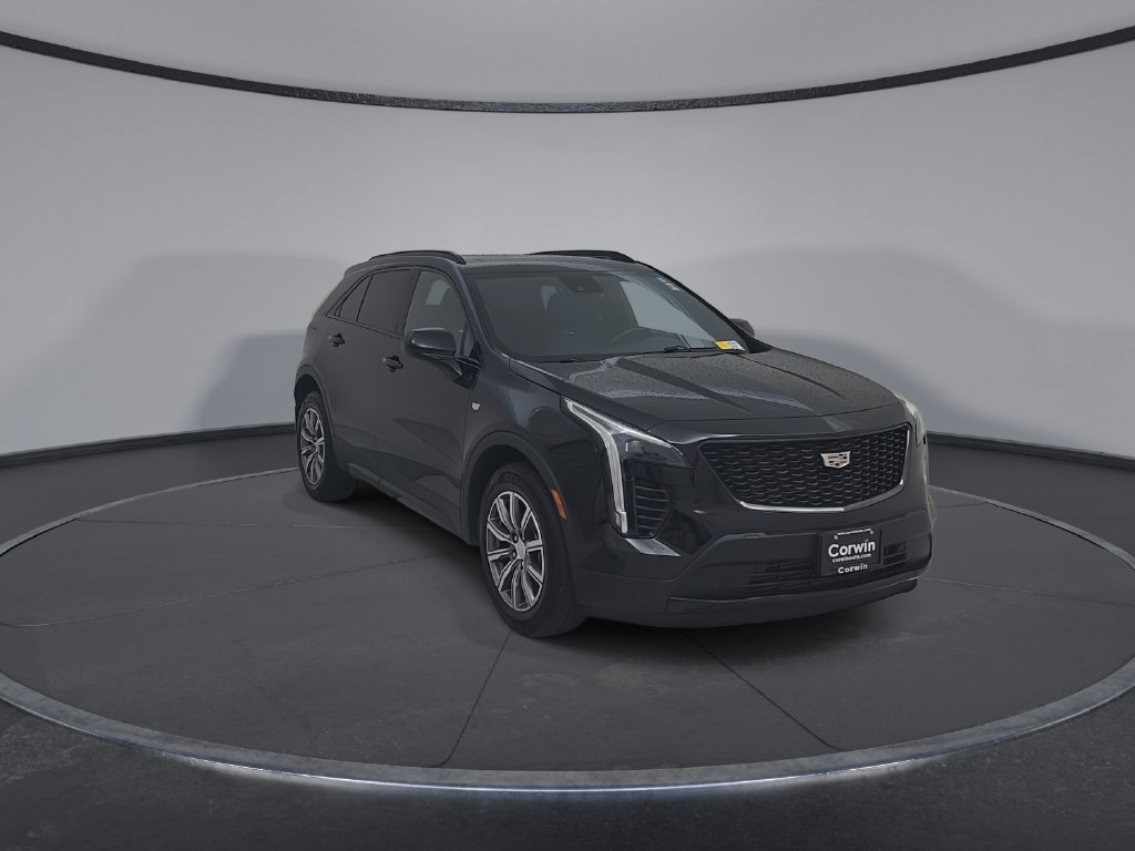Used 2020 Cadillac XT4 Sport w/ Trailering Package AWD/4WD image 4