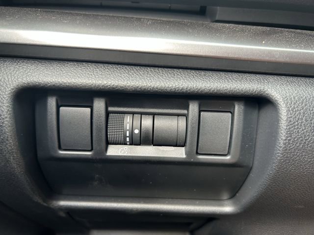 Certified 2025 Subaru Impreza 2.0i AWD/4WD image 17