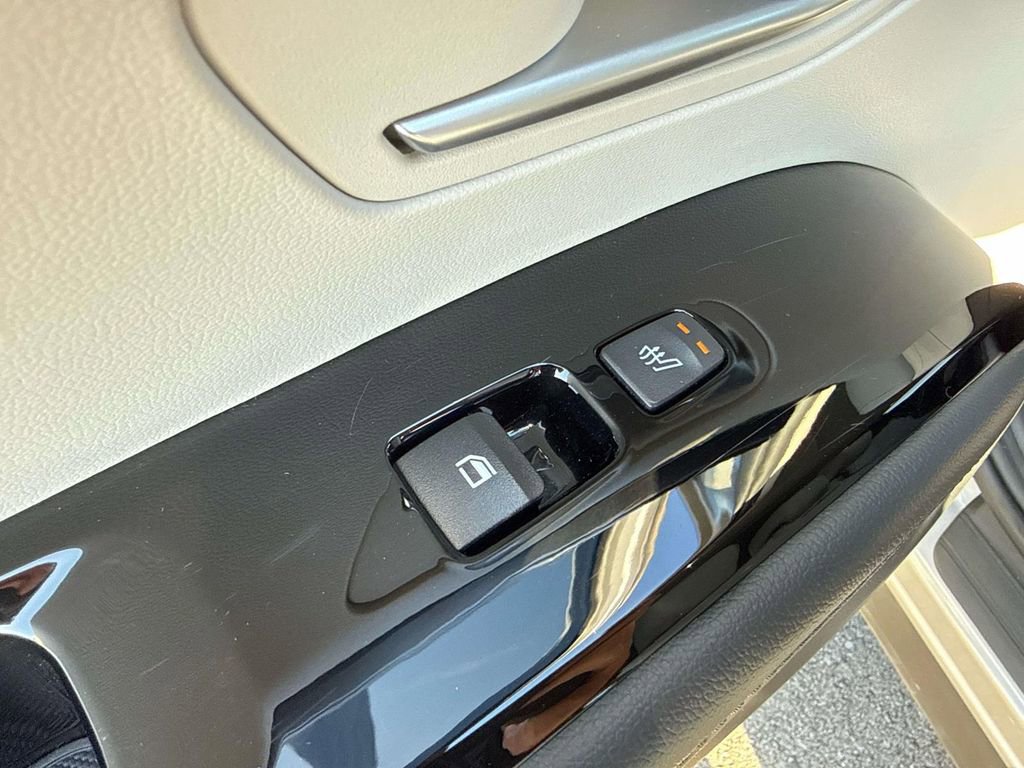 Used 2024 Hyundai Tucson Limited image 19