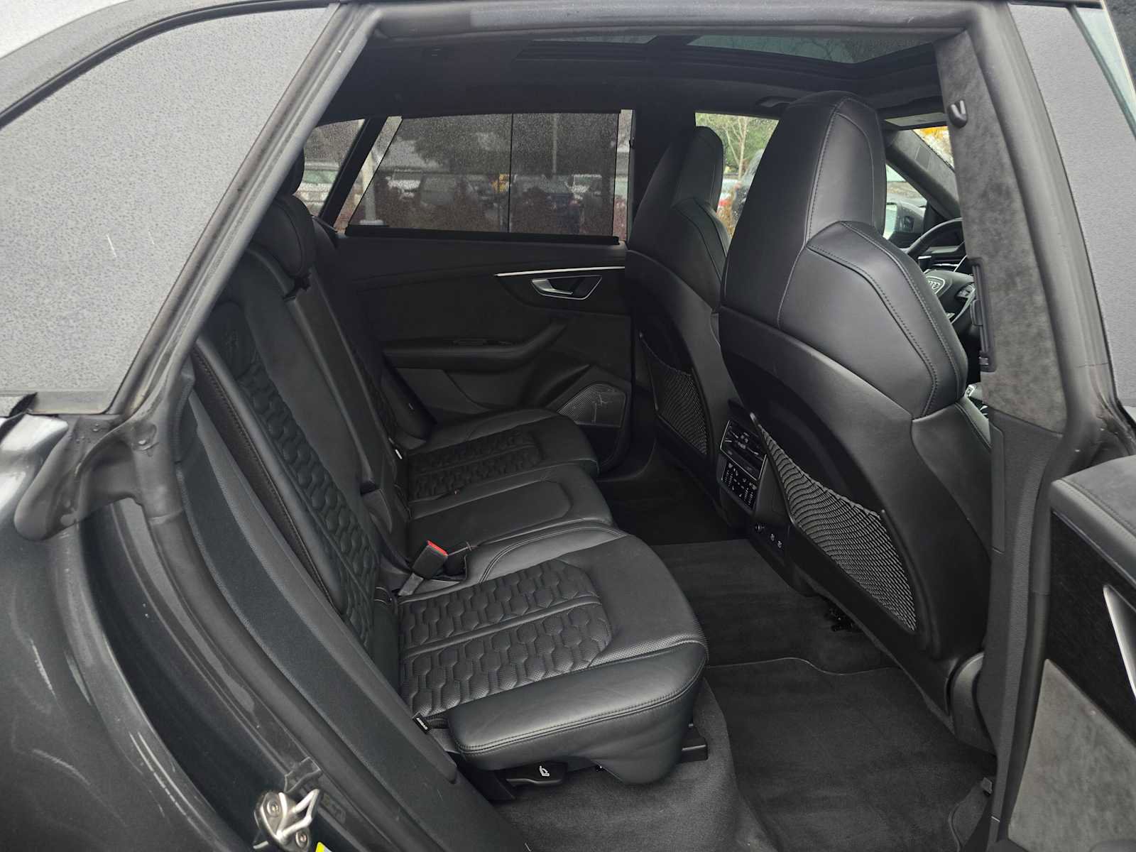Used 2021 Audi RS Q8 w/ Carbon Optic Package image 13