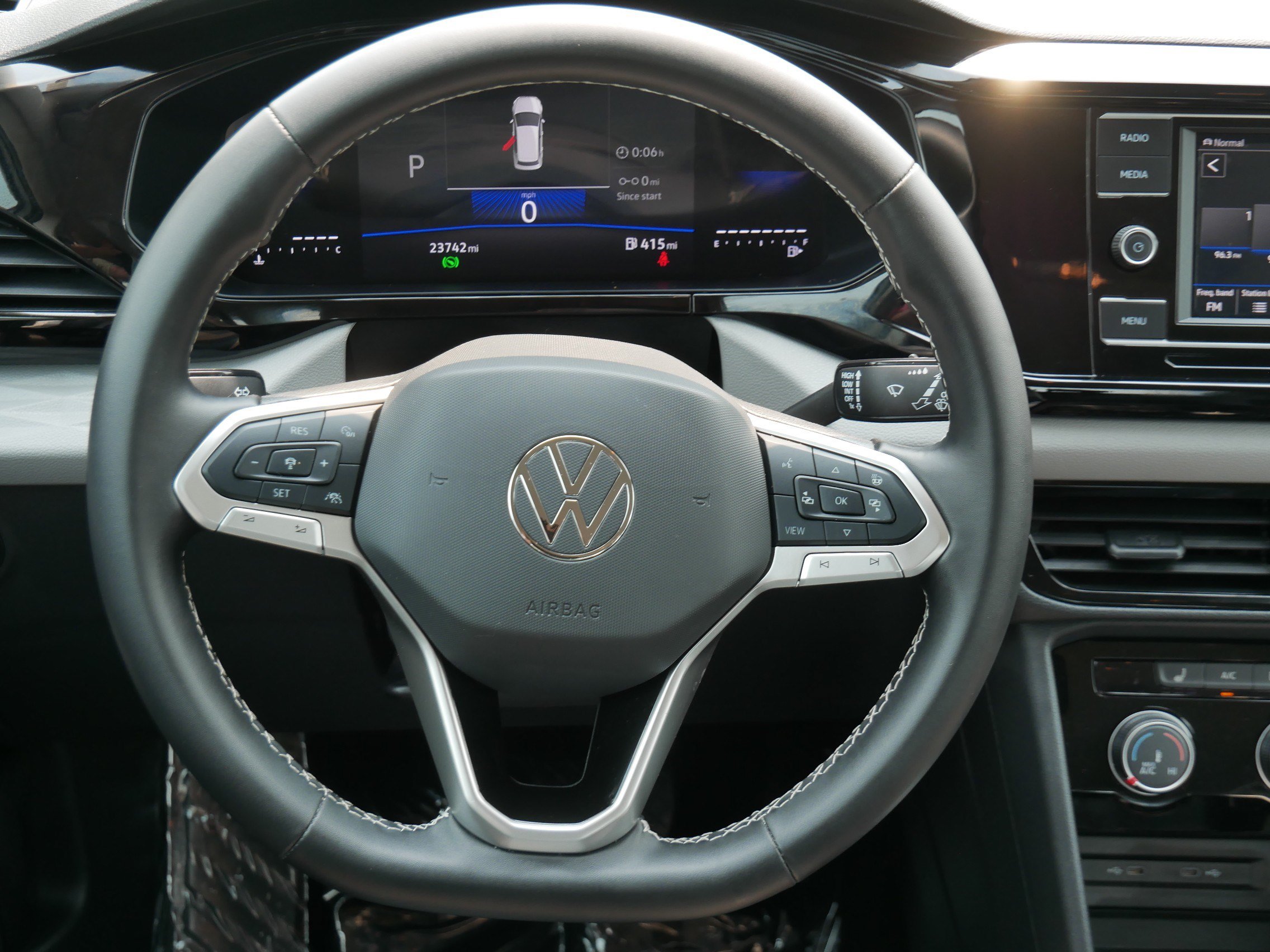 Used 2024 Volkswagen Taos S AWD/4WD image 19