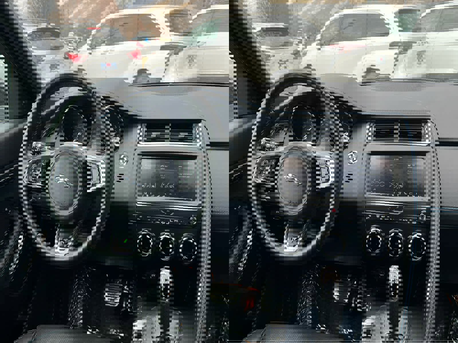 Used 2019 Jaguar E-PACE R-Dynamic SE image 24