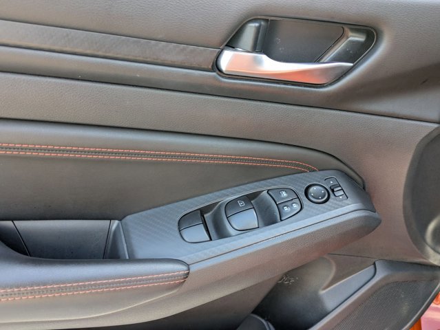 Certified 2021 Nissan Altima 2.5 SR w/ SR Premium Package image 6