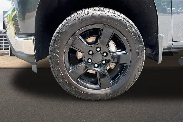 Used 2022 Chevrolet Silverado 1500 LT AWD/4WD image 8