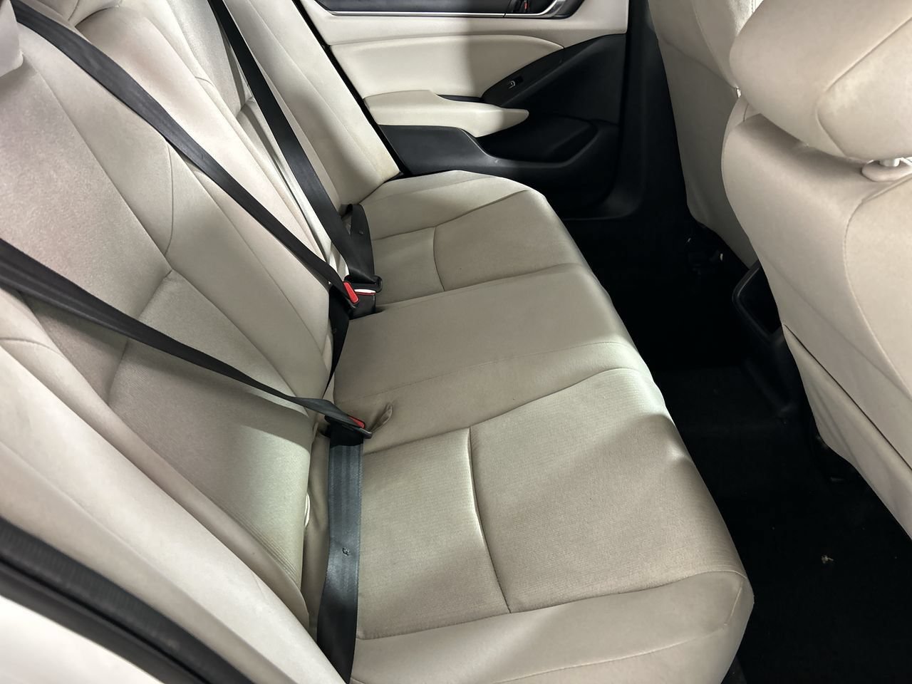 Used 2018 Honda Accord LX image 24