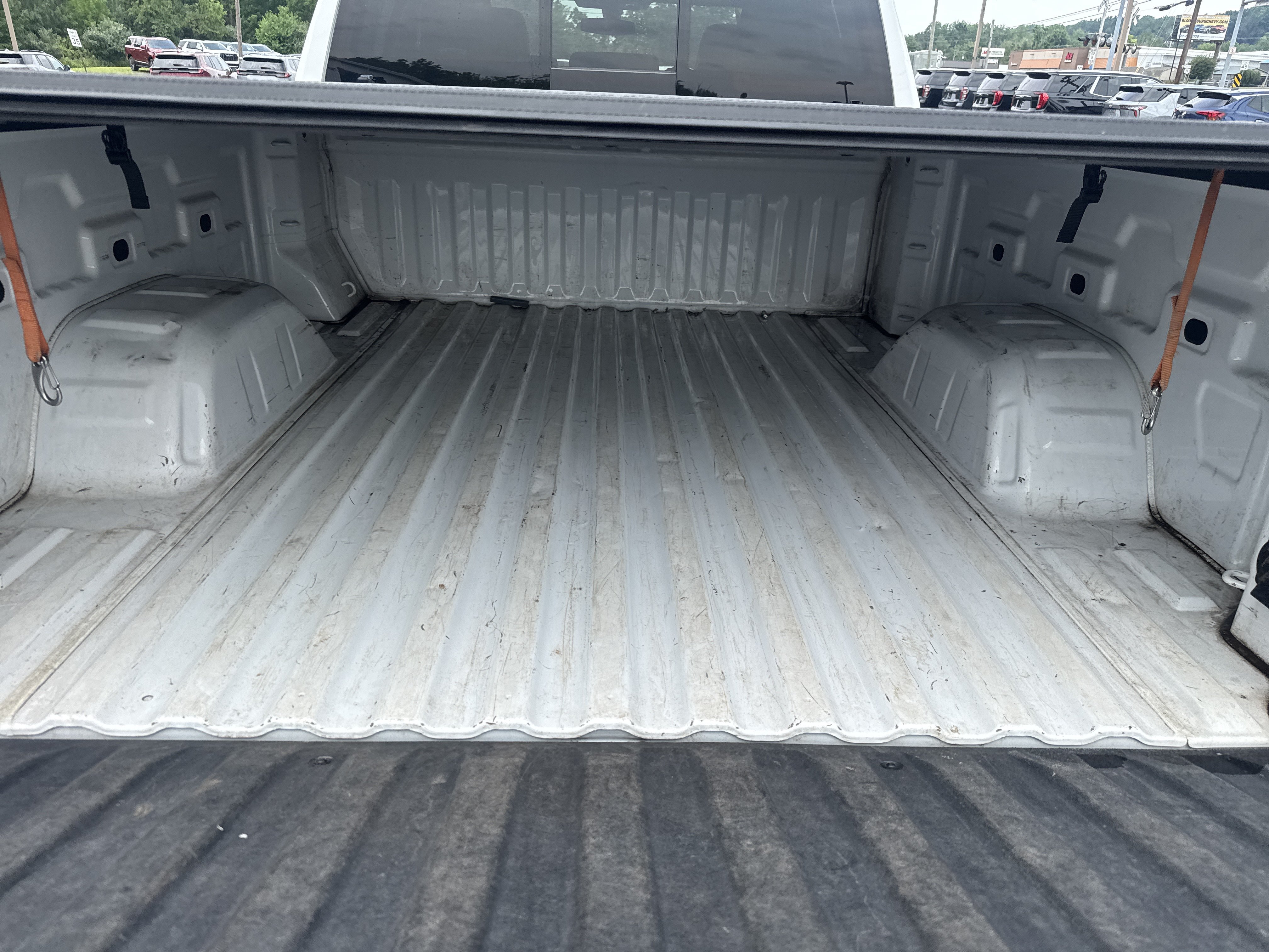 Used 2019 GMC Sierra 1500 Elevation w/ Elevation Value Package AWD/4WD image 5