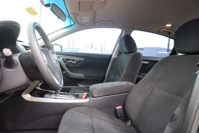 Used 2014 Nissan Altima 2.5 S w/ Sport Value Package image 14