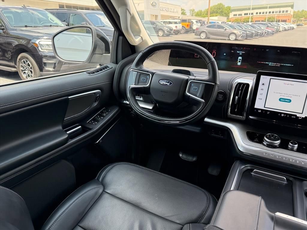 Used 2025 Ford Expedition Max Platinum AWD/4WD image 11