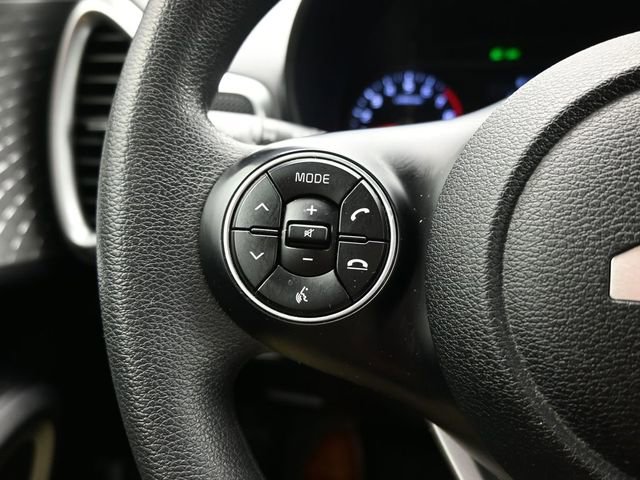 Used 2022 Kia Soul LX w/ Technology Package FWD image 19