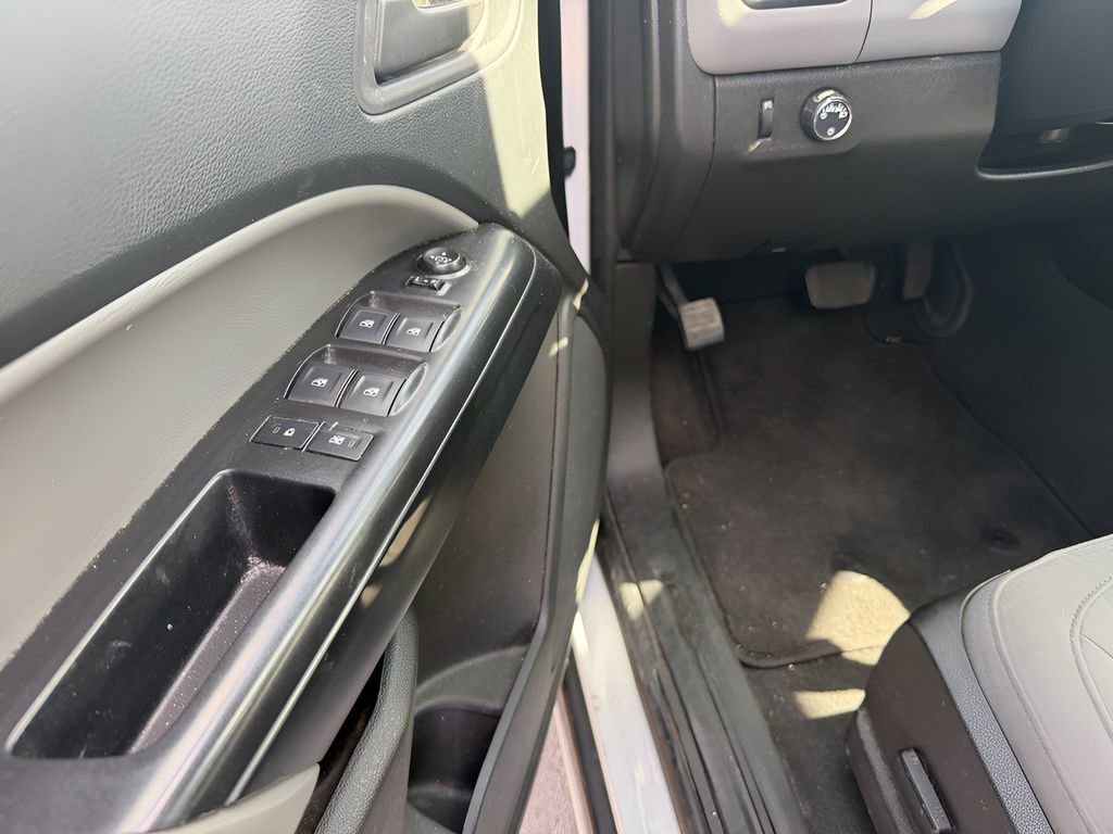 Used 2022 Chevrolet Colorado W/T w/ WT Convenience Package image 19