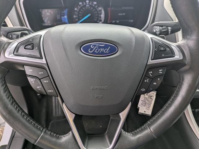Used 2016 Ford Fusion SE w/ Equipment Group 202A AWD/4WD image 9
