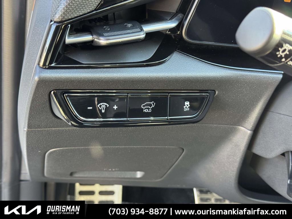 Used 2023 Kia Niro Wave w/ Wave Preserve Package image 15