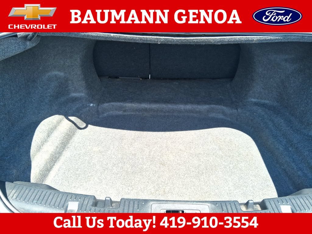 Used 2016 Ford Taurus SHO w/ Equipment Group 401A AWD/4WD image 6