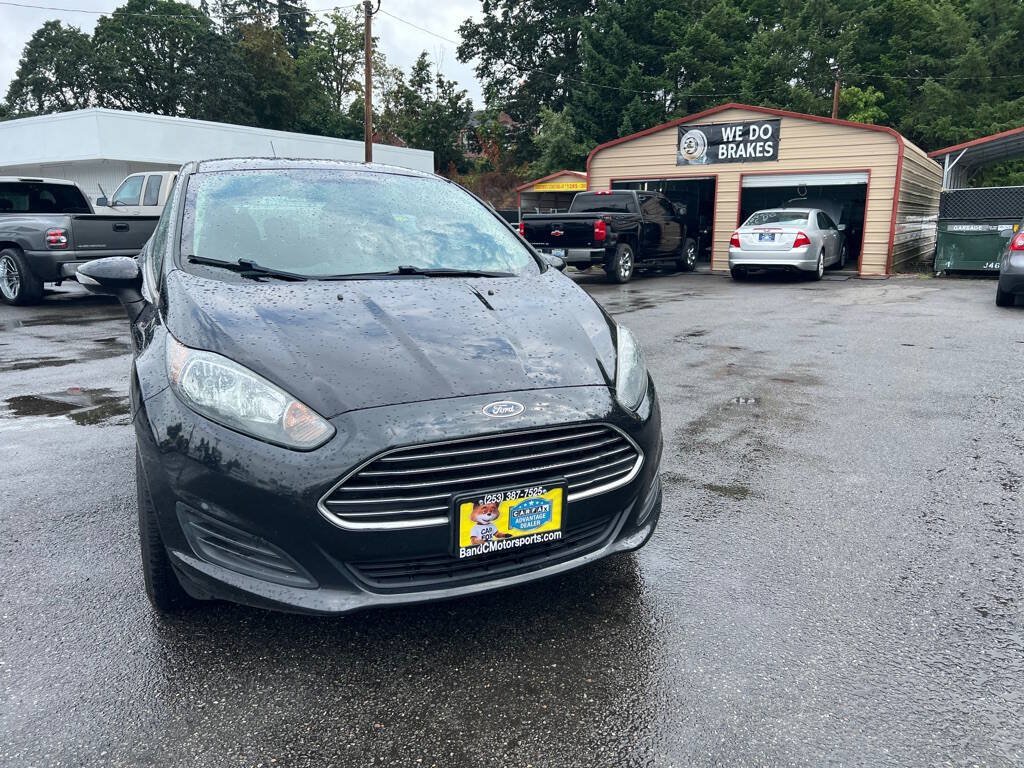 Used 2014 Ford Fiesta SE FWD image 6