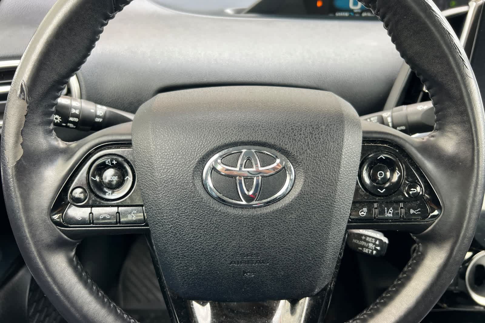 Certified 2022 Toyota Prius Prime Limited FWD image 26