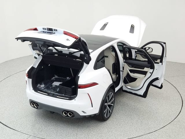 Certified 2026 Jaguar F-PACE SVR AWD/4WD image 16