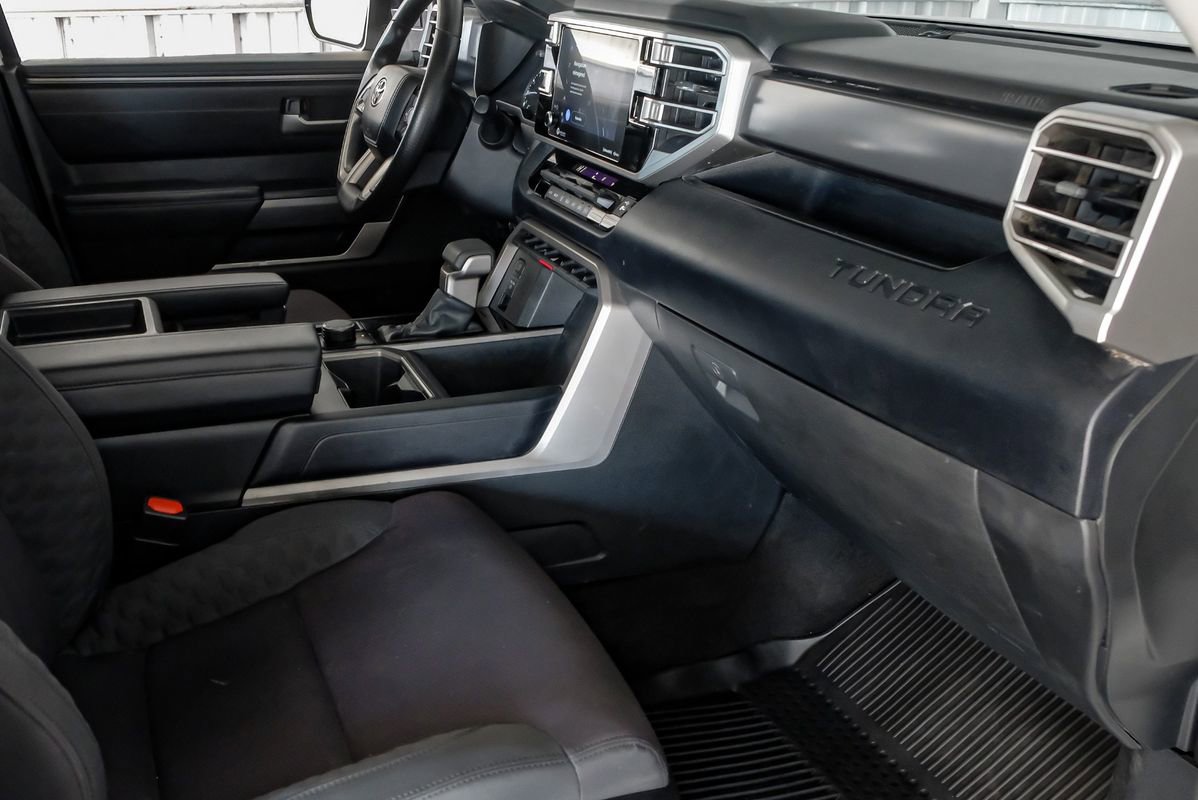 Used 2022 Toyota Tundra SR5 w/ SR5 Convenience Package image 13