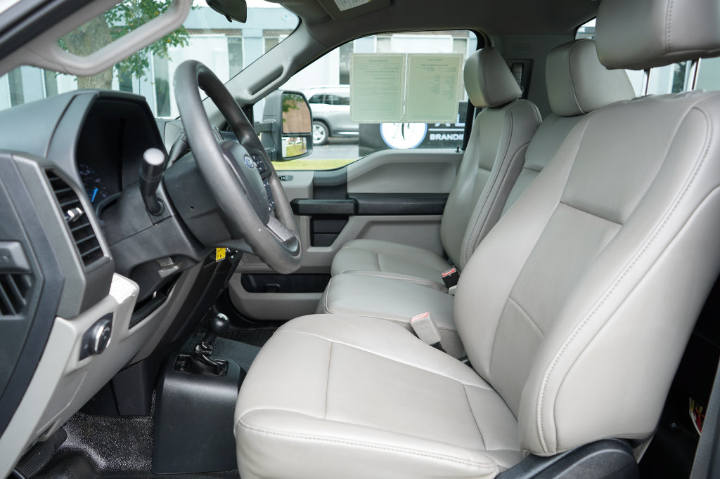 Used 2019 Ford F550 4x4 Regular Cab Super Duty image 10