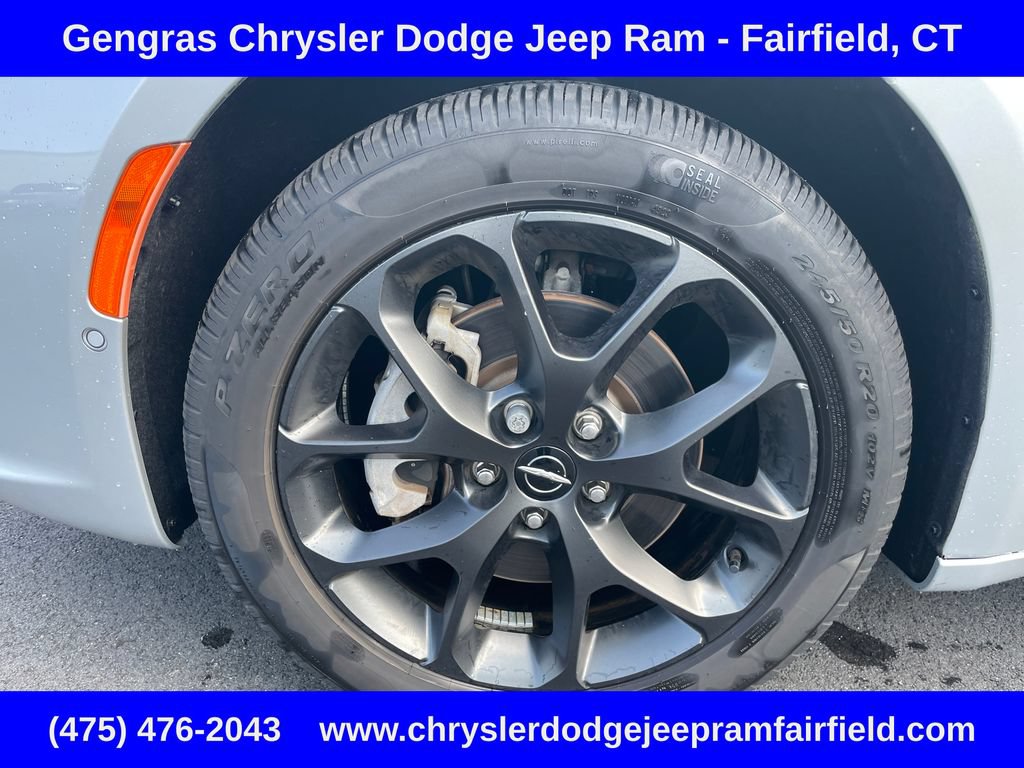 Certified 2024 Chrysler Pacifica Touring-L w/ S Appearance Package AWD/4WD image 12
