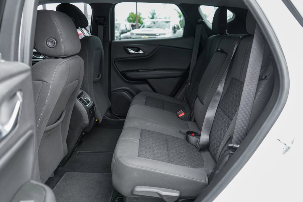 Used 2019 Chevrolet Blazer LT image 36