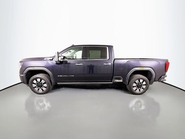 Used 2024 GMC Sierra 2500 Denali w/ Denali Reserve Package AWD/4WD image 4