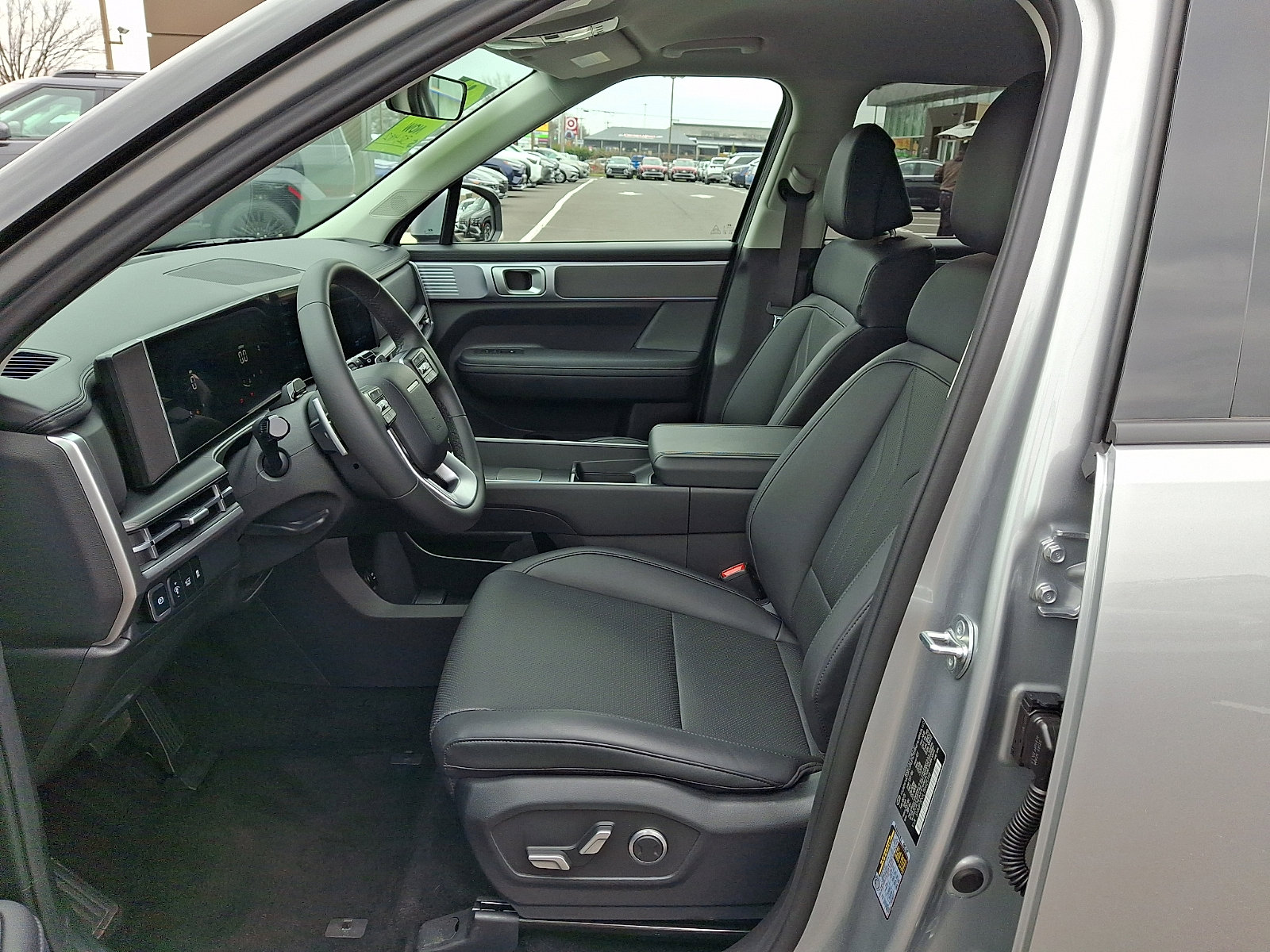 Certified 2025 Hyundai Santa Fe SEL image 14