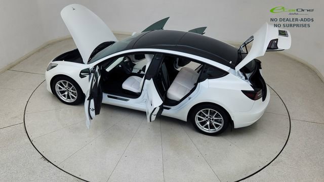 Used 2022 Tesla Model 3 Long Range AWD/4WD image 85