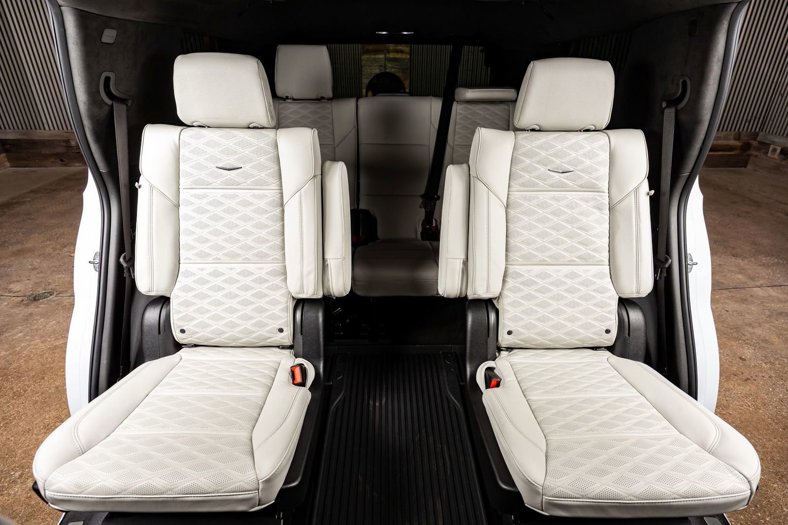 Used 2026 Cadillac Escalade Platinum Sport w/ LPO, Floor Liner Package image 35