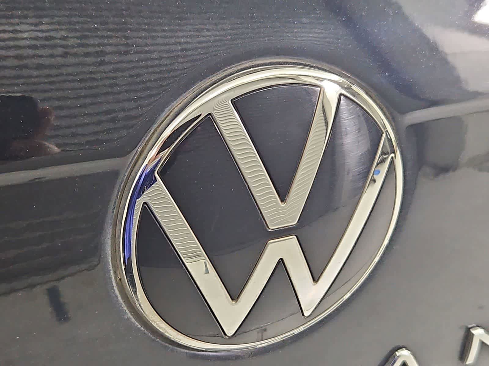 Used 2022 Volkswagen Tiguan S image 10