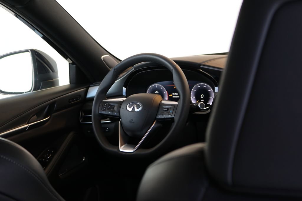 Certified 2025 INFINITI QX60 Luxe w/ Black Edition image 40