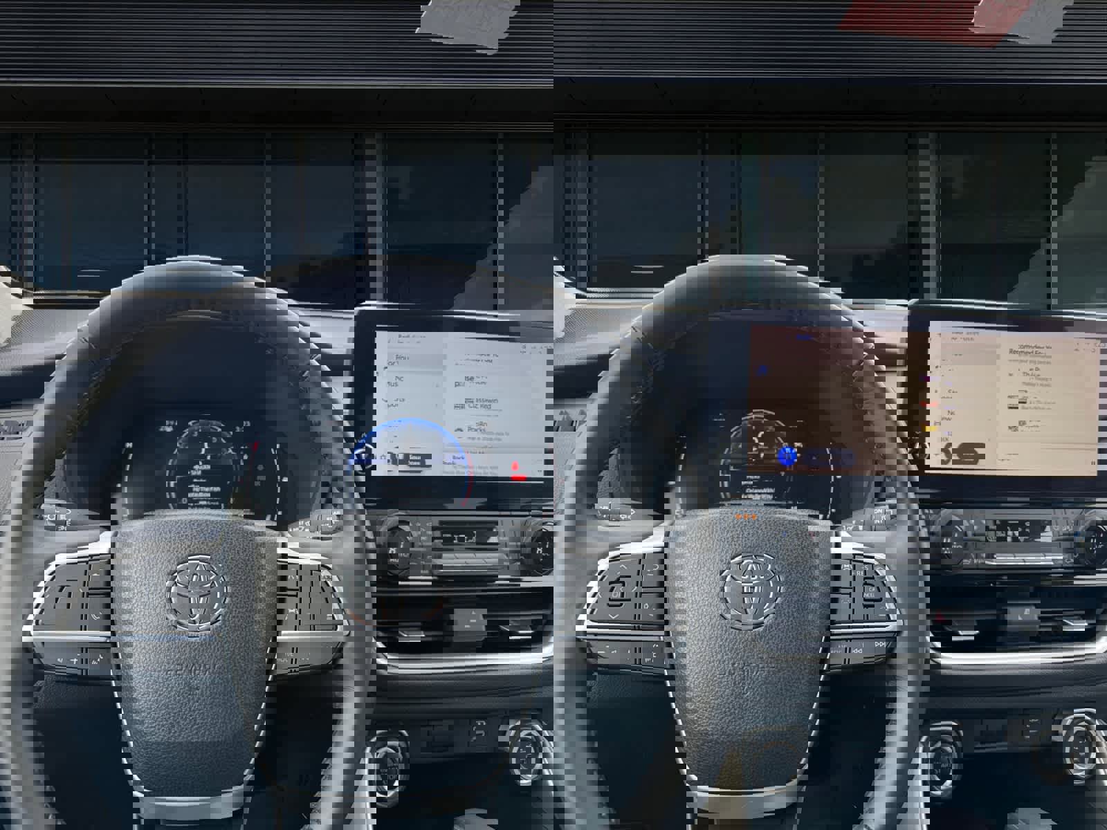 Certified 2024 Toyota Grand Highlander XLE image 4