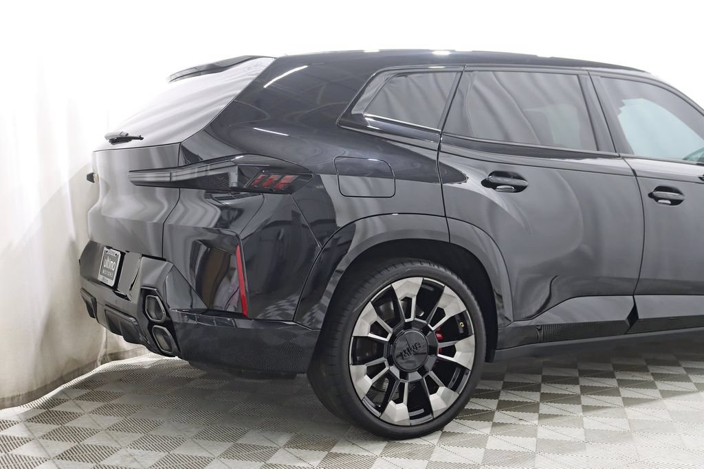 Used 2023 BMW XM AWD/4WD image 8