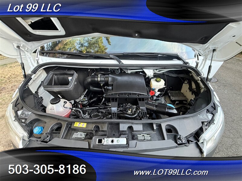 Used 2020 Mercedes-Benz Sprinter 2500 image 30